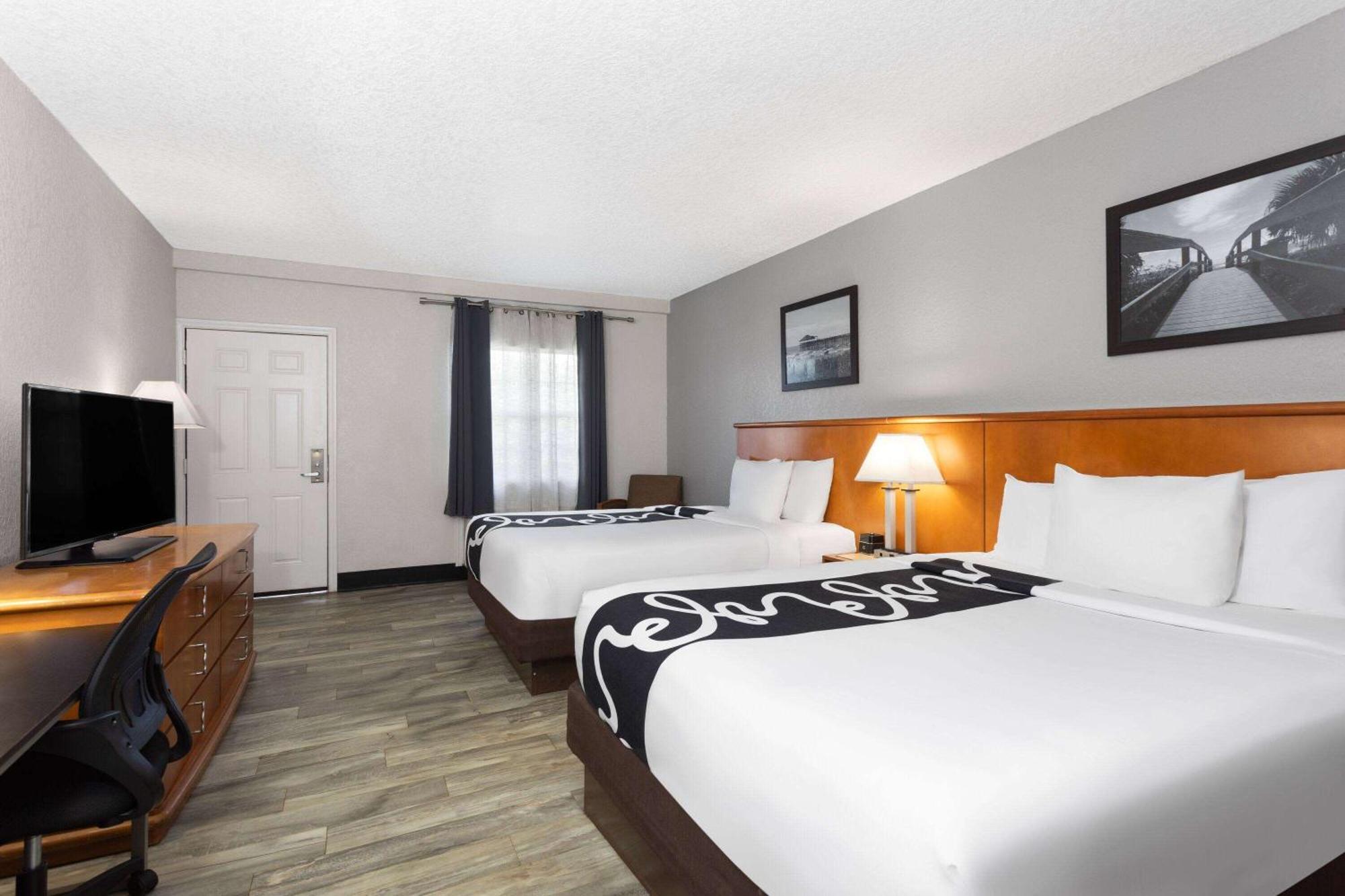 La Quinta Inn By Wyndham Cocoa Beach-Port Canaveral Exterior foto