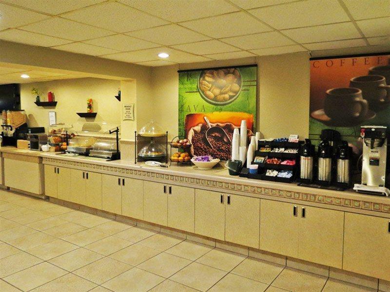 La Quinta Inn By Wyndham Cocoa Beach-Port Canaveral Restaurante foto